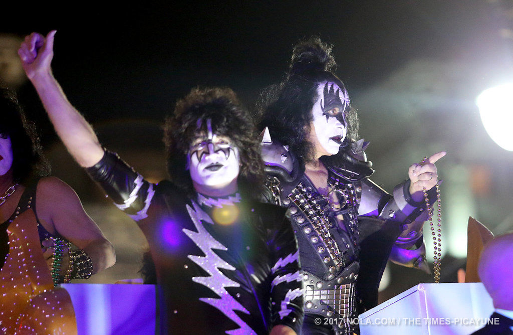 Endymion rolls past the raucous French Quarter: photo gallery